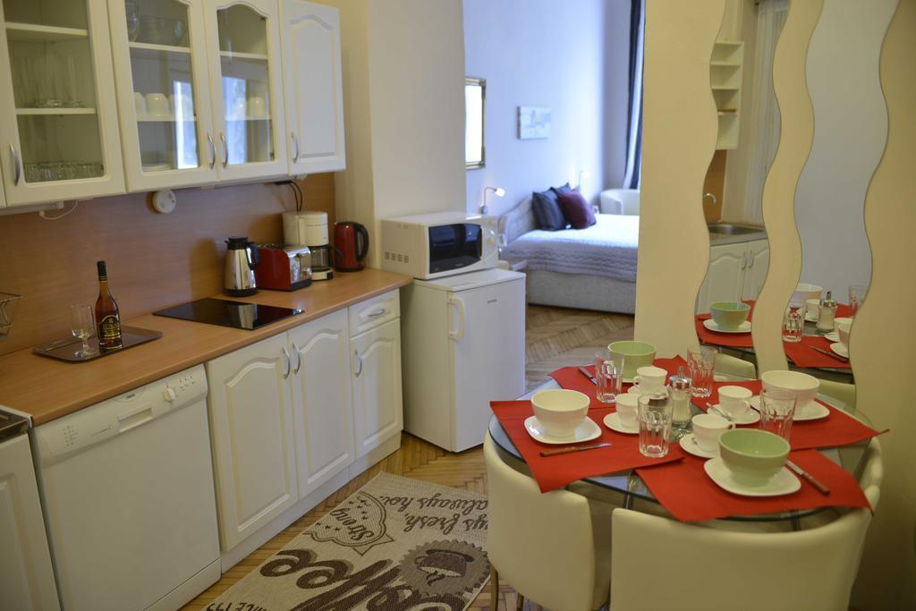 Peter'S Home Budapest Room photo